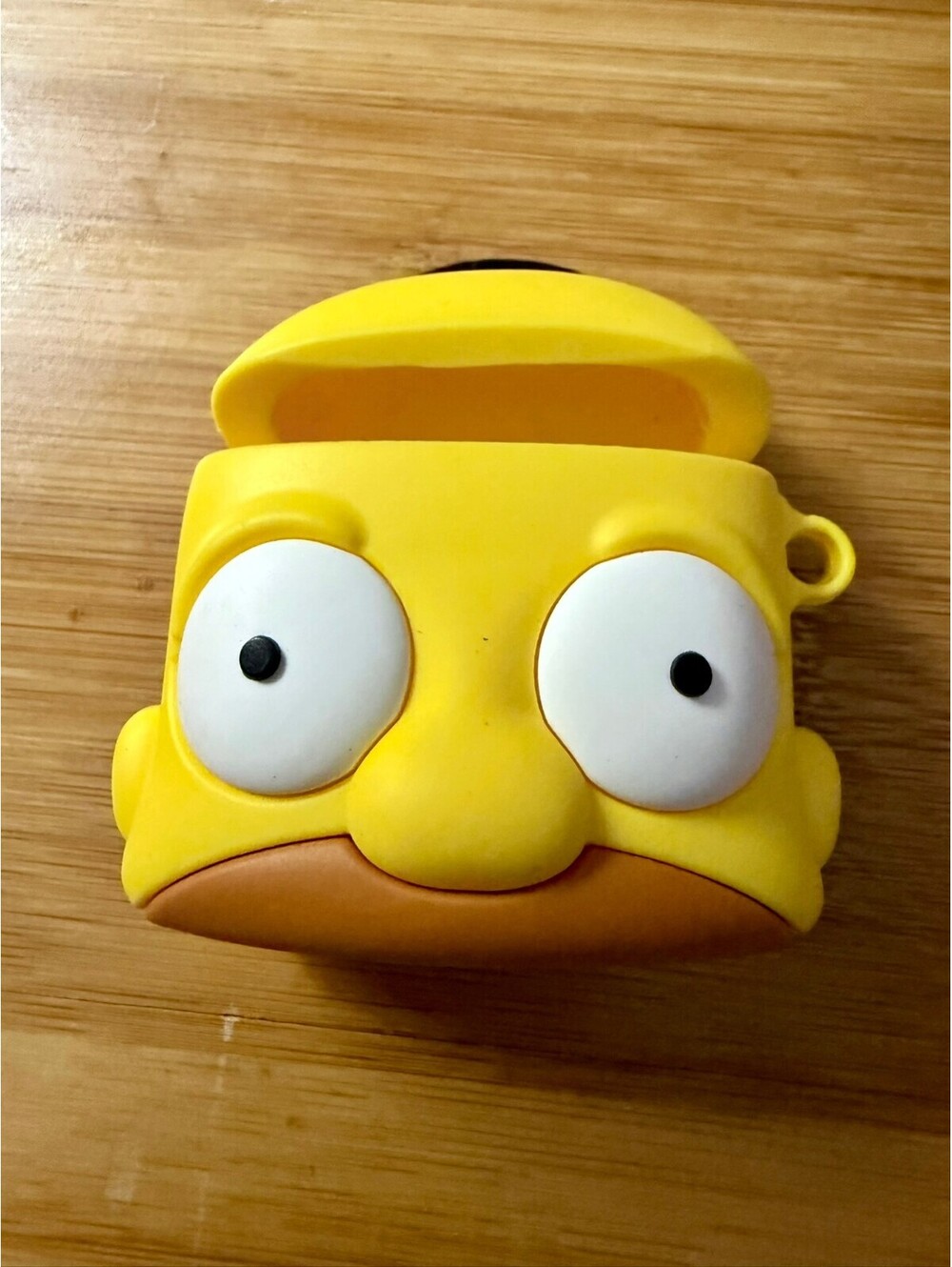 Homer Simpson Face Silicone Keychain Airpods gen 1 -2 case or bag charm